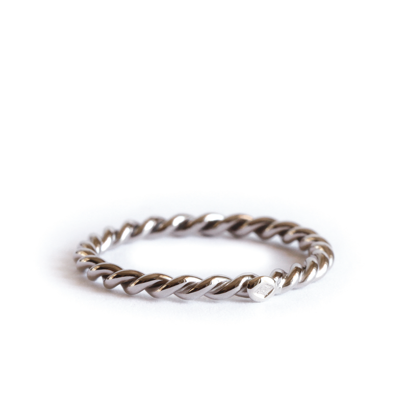 ADEL TWISTED 18CT GOLD RING