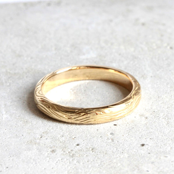 FRIEDA H RING 18 CT RECYCLED GOLD