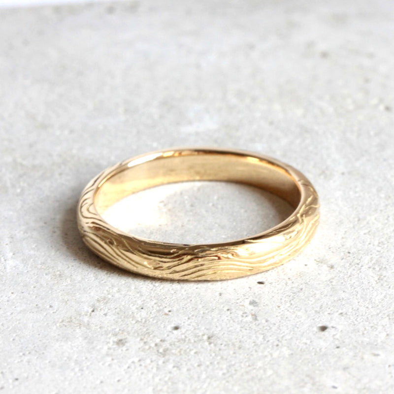 FRIEDA H RING 18 CT RECYCLED GOLD