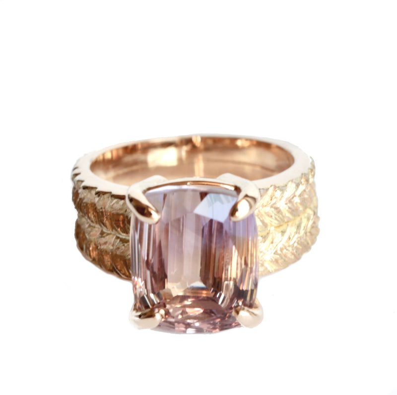RING JOSÉPHINE AMÉTRINE ON CHAMPAGNE GOLD ONE OFF PIECE