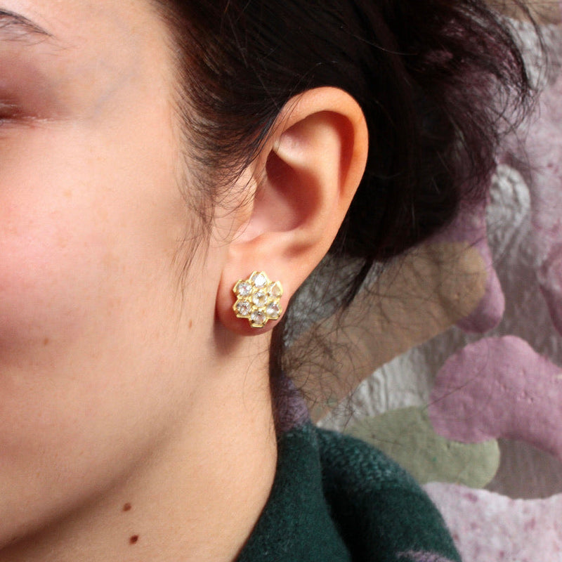 CLOU D'OREILLE NUAGE OR 18 CT