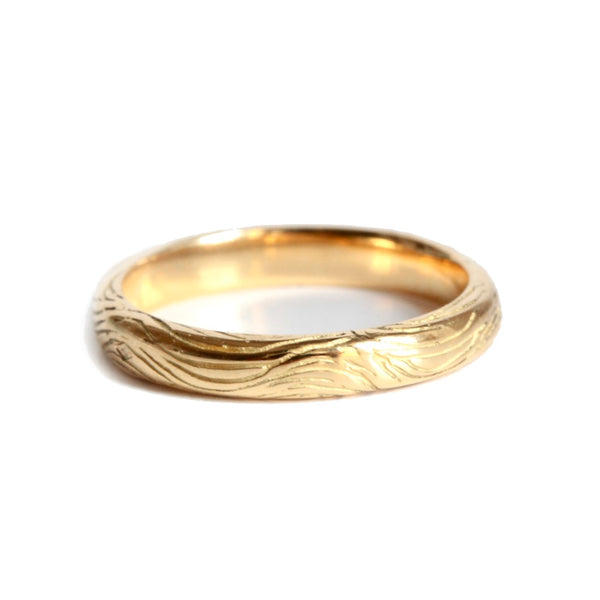 FRIEDA H RING 18 CT RECYCLED GOLD