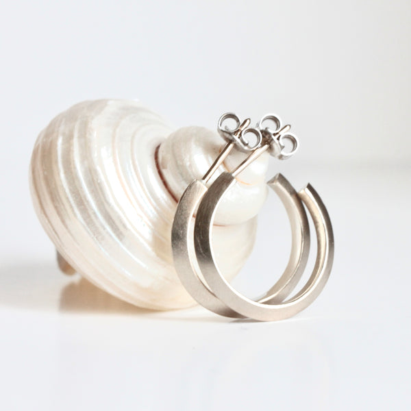 GYPSY EAR RING SOLIDOR 18 CT GOLD