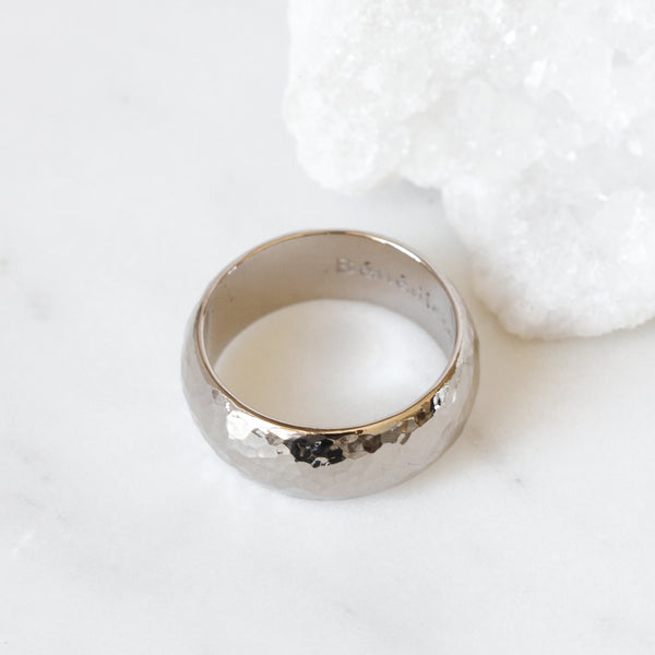 WEDDING BAND 5 MM MEN HALF RING 18 CT GOLD