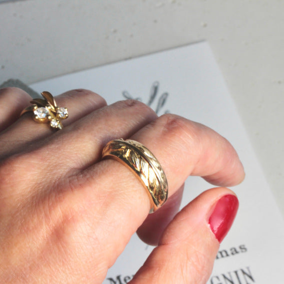 BAGUE EVE OR CHAMPAGNE 18 CT