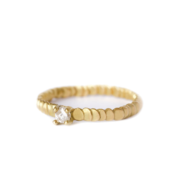 FRIEDA DIAMOND AND 18 CT GOLD SOLITAIRE RING